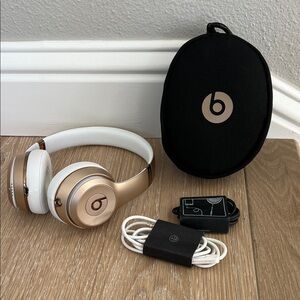 Dr. Dre Beats by Dre Solo3 Gold and White Wireless Headphones